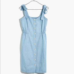 MADEWELL Denim Tie-Strap Button-Front Sundress in Morley Wash